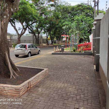 Aconchego Villa Foz do Iguaçu Kültér fotó